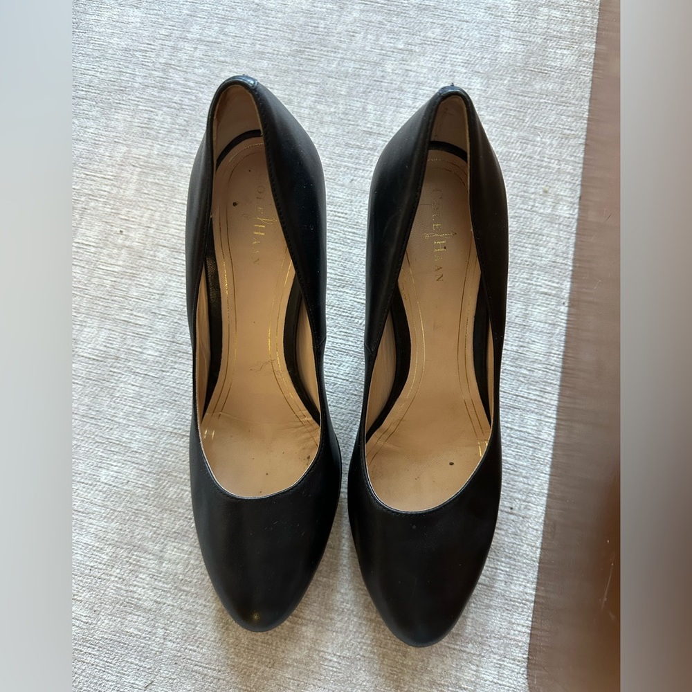 Cole Haan x Nike Air black leather pump